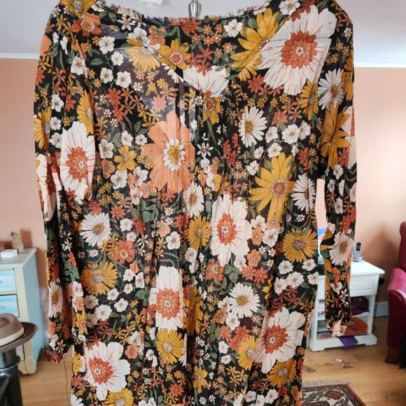 Cotton floral tunic by Natural Life - Picture 4 of 4